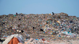 Thanh Hóa: Bãi rác giữa lòng thành phố