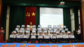 Tổ chức Cuộc thi “Tìm hiểu Luật Cảnh sát biển Việt Nam cấp Trung tâm” bằng bình thức rung chuông vàng