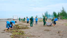 Kim Sơn (Ninh Bình): Triển khai chiến dịch “Hãy làm sạch biển” vì một Việt Nam xanh