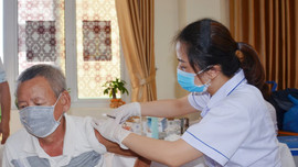 Quảng Ninh triển khai tiêm vaccine mũi 3 phòng COVID-19 từ ngày 18/12