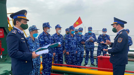 Lực lượng Cảnh sát biển bắt giữ vụ tàu vận chuyển xăng dầu trái phép trên biển