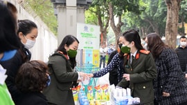 URENCO: Thu đổi rác tái chế lấy quà tặng 