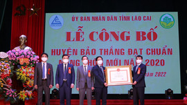 Lào Cai: Công bố huyện đầu tiên đạt chuẩn nông thôn mới