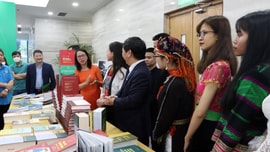 Đọc sách để khơi dậy tinh thần tự học, tự nghiên cứu