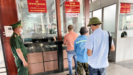 Quảng Trị: Hoạt động xuất nhập cảnh tại các cửa khẩu trở lại bình thường