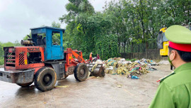 Thừa Thiên – Huế: Phát hiện doanh nghiệp xả chất thải rắn ra môi trường