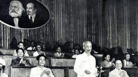 Kỷ niệm 132 năm ngày sinh Chủ tịch Hồ Chí Minh: Vận dụng tư tưởng Hồ Chí Minh về nguyên tắc tập trung dân chủ trong xây dựng Đảng hiện nay