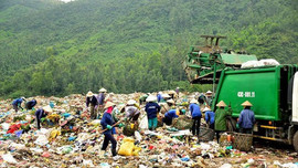Xử lý bãi rác Khánh Sơn tại Đà Nẵng: Người dân mong mỏi quyết sách đúng đắn