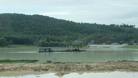 8 năm chưa nạo vét xong hồ Khe Sanh tại Thanh Hóa: Báo TN&MT phản ánh đúng thực tế