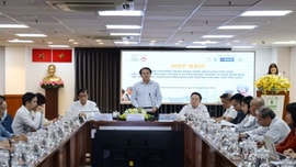 TPHCM: Trao tặng 52.560 đầu sách đến thư viện của 50 trường Tiểu học ngoại thành