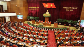 Thông cáo báo chí về phiên bế mạc Hội nghị lần thứ sáu BCH Trung ương Đảng khóa XIII