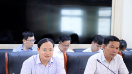Bộ TN&MT gỡ vướng trong quản lý tài nguyên, môi trường biển và hải đảo tại Kiên Giang