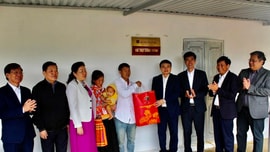 Về đích xóa nhà tạm – Động lực phát triển trên rẻo cao Bắc Yên