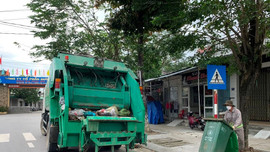 Quảng Ngãi: Không để xảy ra tình trạng ứ đọng rác thải sinh hoạt trong thời điểm Tết