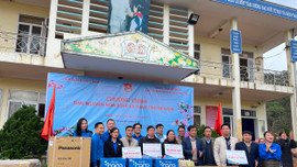 Đoàn thanh niên Bộ TN&MT tổ chức Xuân tình nguyện tại Lai Châu