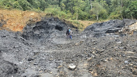 Cục Địa chất Việt Nam khảo sát khu vực có khoáng sản than tại Phù Yên (Sơn La)