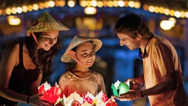 “Nhận” và “cho” trong hội nhập văn hóa