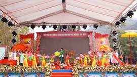 Bắc Giang giành giải A Liên hoan hát Văn, hát Chầu văn tỉnh Vĩnh Phúc mở rộng Xuân Quý Mão 2023.