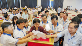 Nhà báo Nguyễn Thị Phương Nam được bầu làm Chủ tịch Hội Nhà báo Việt Nam tỉnh Thừa Thiên - Huế