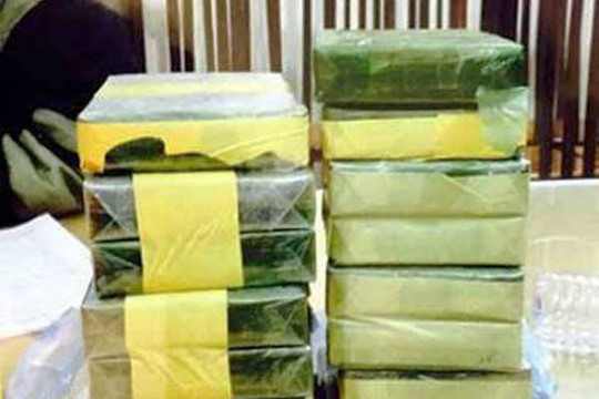 Công an Hà Nội bắt đối tượng vận chuyển 19 bánh Heroin