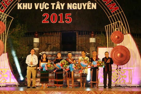 Liên hoan Dân ca Việt Nam 2015 - Khu vực Tây Nguyên kết thúc thành công