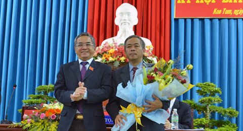 Bầu ông Đào Xuân Quí giữ chức Chủ tịch UBND tỉnh Kon Tum