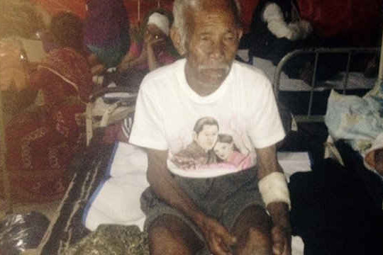 Kỳ diệu cụ ông 101 tuổi sống sót sau 7 ngày dưới đống đổ nát ở Nepal