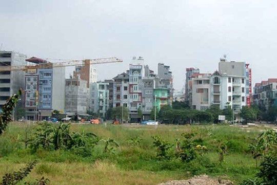 Bộ Tài chính chuẩn bị rà soát sử dụng đất công ở Hà Nội