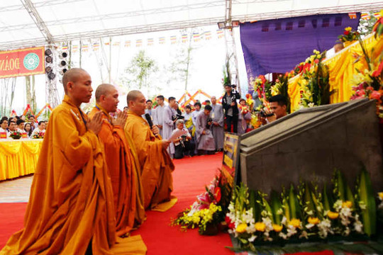Thiền viện Trúc Lâm Yên Tử tổ chức Lễ Đặt đá xây dựng Thiền viện tại Sa Pa (Lào Cai)