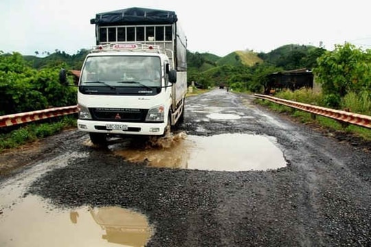 Tỉnh lộ 4 Đắk Nông: Con đường "đau khổ"