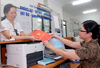 Hà Nội: Cắt giảm thủ tục cấp "sổ đỏ" đến mức tối đa