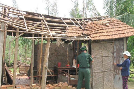 Chậm tiến độ xây dựng nhà ở phòng tránh bão, lũ cho hộ nghèo
