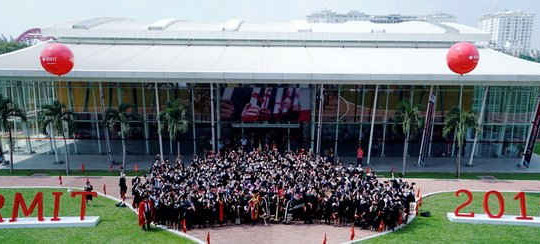 1.300 tân khoa ĐH RMIT Việt Nam tốt nghiệp tại cơ sở Nam Sài Gòn