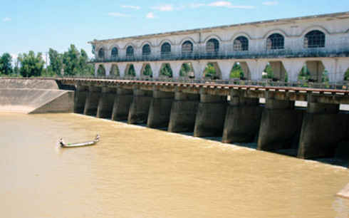 Đà Nẵng: Nước sông Cầu Đỏ lại nhiễm mặn cao gấp 2 lần