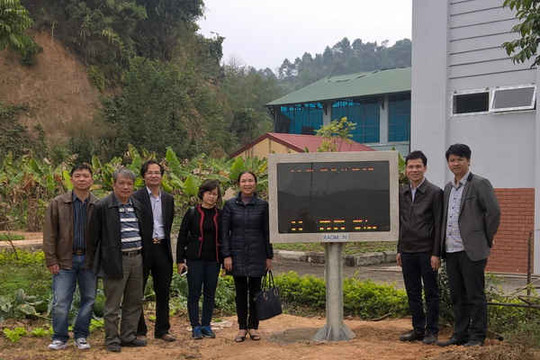 Chuyển giao thiết bị cho Trạm quan trắc và cảnh báo phóng xạ môi trường Lào Cai