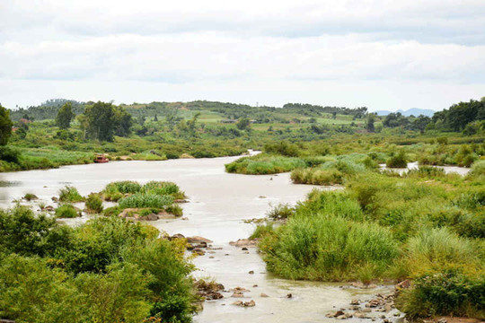 Bảo đảm nguồn nước phục vụ cuộc sống nhân dân vùng hạ lưu sông Ba