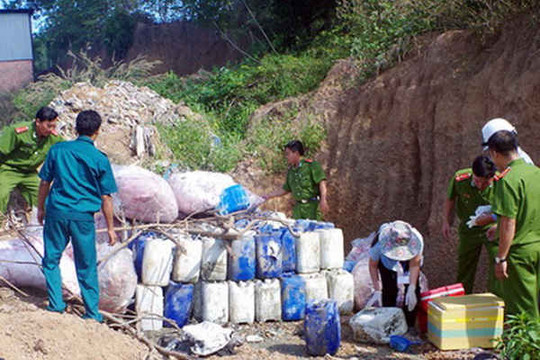Bình Phước: Phạt nặng Công ty Phú Tài xả gần 700 tấn chất thải ra môi trường
