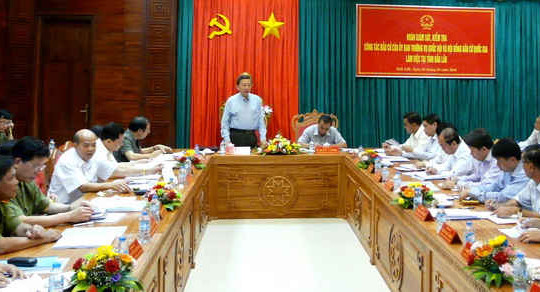 Bộ trưởng Bộ Công an kiểm tra công tác bầu cử tại Đắk Lắk