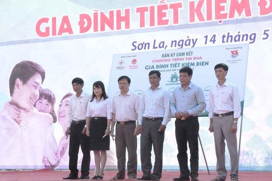 Phát động thi đua Gia đình tiết kiệm điện TP Sơn La năm 2016