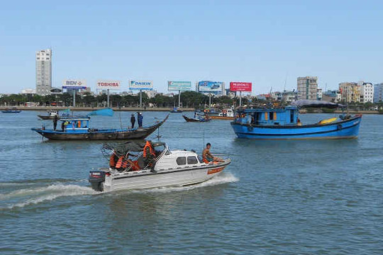 Đà Nẵng: Nghiêm cấm việc cải hoán tàu cá thành tàu du lịch