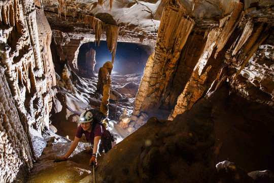 Phát hiện thêm 57 hang động trong VQG Phong Nha – Kẻ Bàng