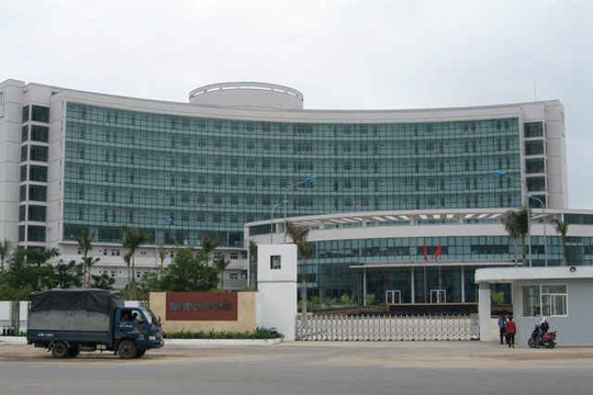 Bệnh viện Ung bướu Đà Nẵng ém đất công