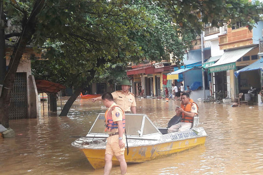 Yên Bái:  Nước lũ dâng cao, 2 người chết, thiệt hại nhiều tỷ đồng