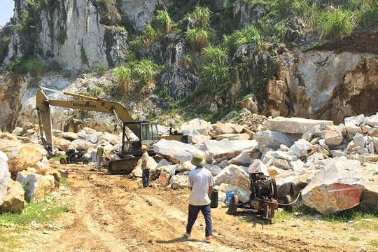 Hà Trung - Thanh Hóa: Vì sao "đá tặc" vẫn ngang nhiên lộng hành?