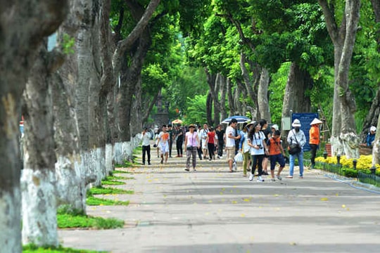 Hình ảnh "Không gian đi bộ" quanh hồ Gươm trước giờ G