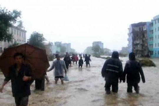 Lũ lụt nghiêm trọng ở Triều Tiên làm hàng nghìn người mất nhà cửa