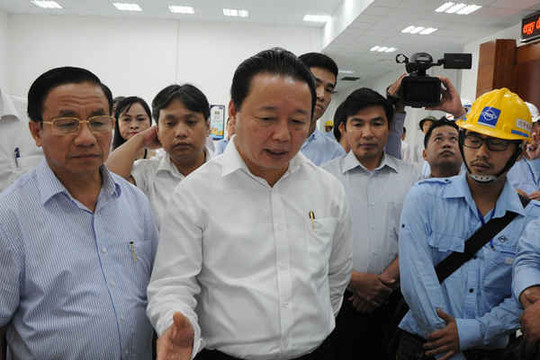 Bộ trưởng Trần Hồng Hà kiểm tra việc khắc phục sự cố môi trường biển tại Cty Formosa Hà Tĩnh