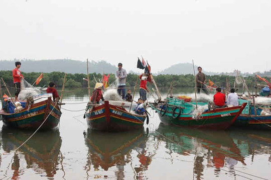 Nghệ An: Cần nâng cao ý thức bảo vệ môi trường sinh thái biển