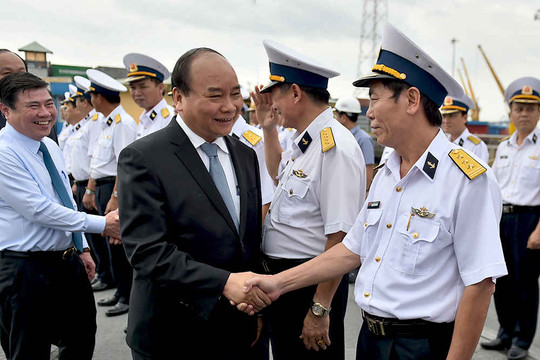 Thủ tướng muốn Tân Cảng Sài Gòn thành tập đoàn kinh tế biển hàng đầu