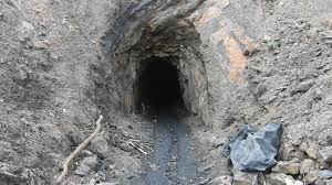 Tụt nóc hầm lò Quảng Ninh, một công nhân than tử vong